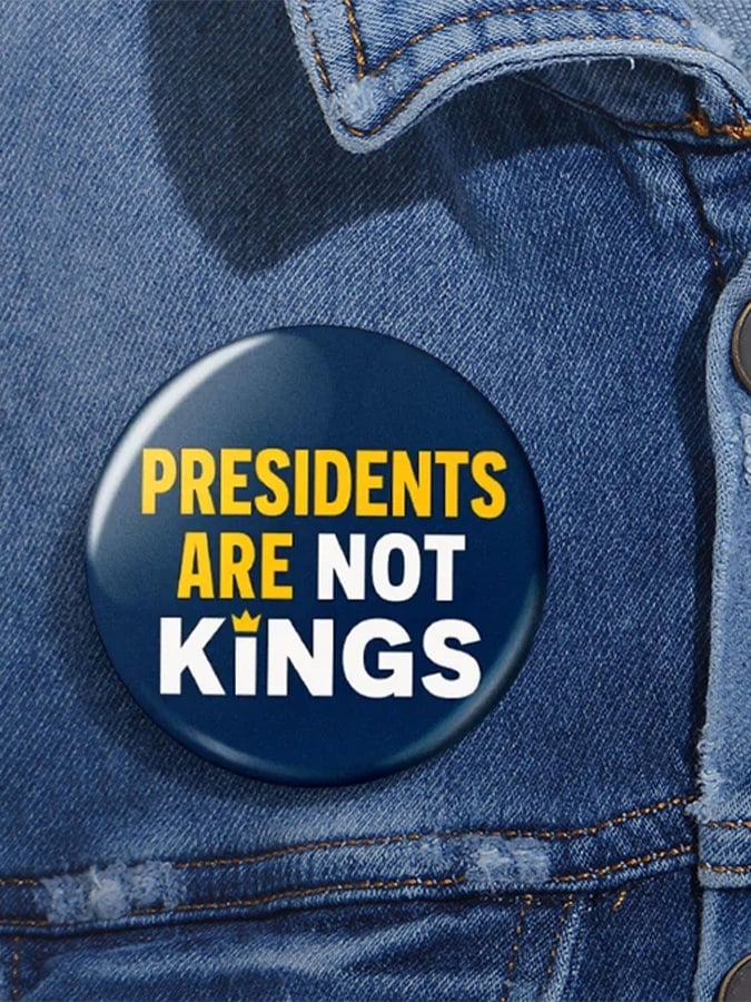 🔥Buy 3 Get 15% Off🔥No Kings Brooch