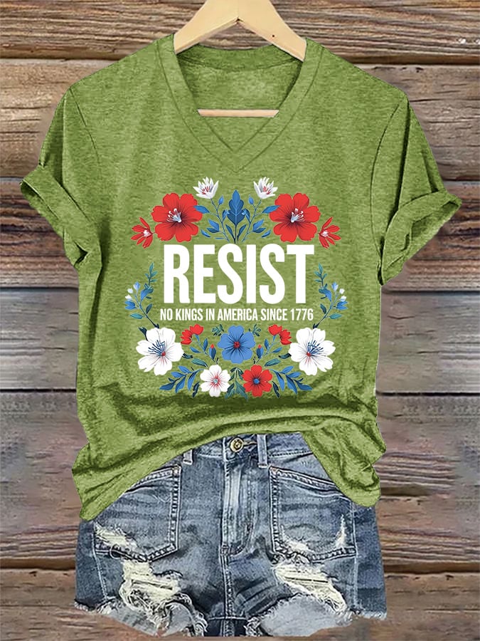 🔥Buy 3 Get 15% Off🔥V-Neck Retro Resist No Kings In America Since 1776 Print T-Shirt