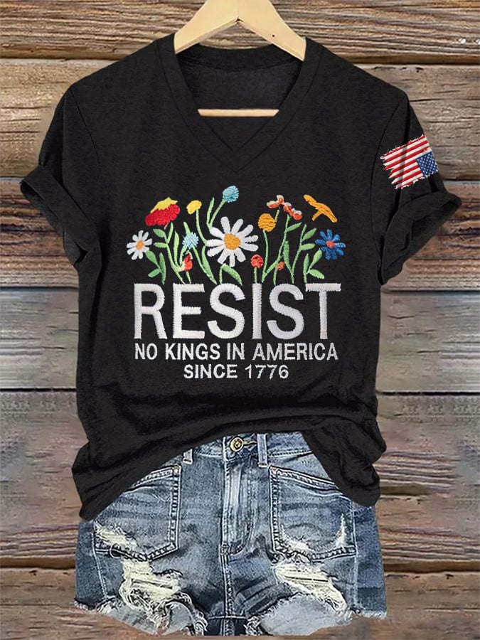 🔥Buy 3 Get 15% Off🔥V-Neck Retro Resist No Kings In America Since 1776 Print T-Shirt
