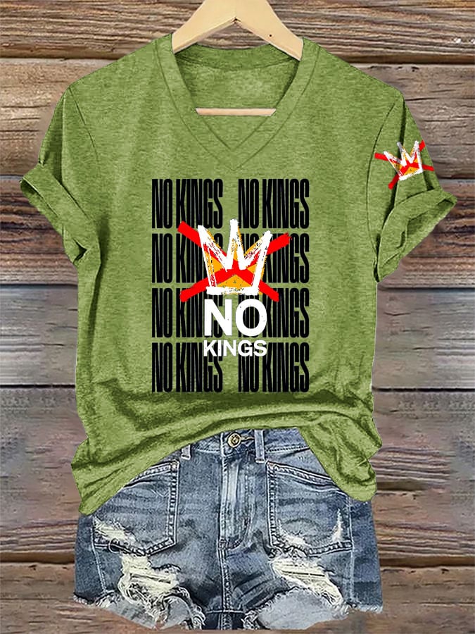🔥Buy 3 Get 15% Off🔥V-Neck Retro No Kings In America Print T-Shirt