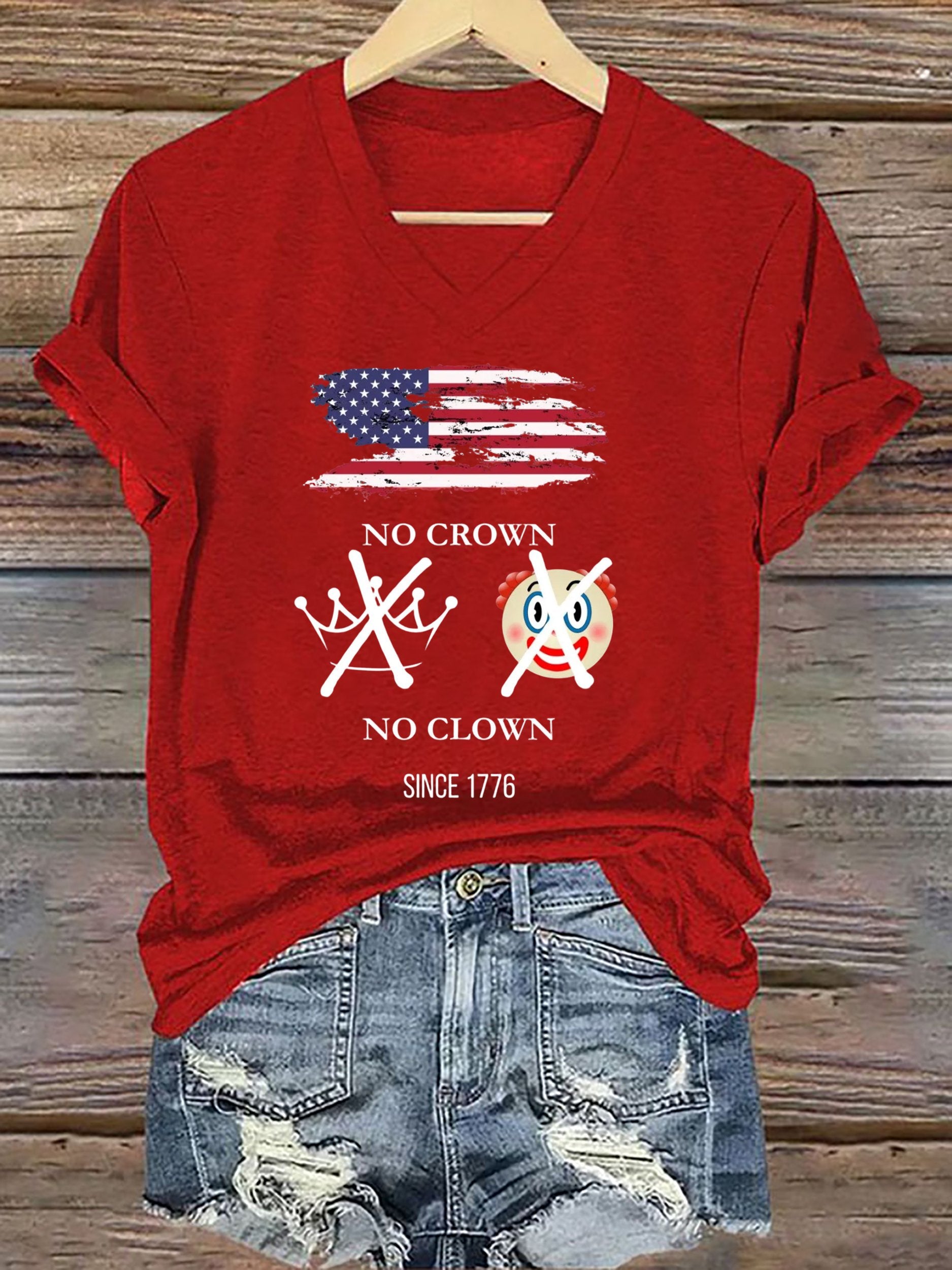 🔥Buy 3 Get 15% Off🔥Women's No Crown For The Clown Print V Neck T-shirt