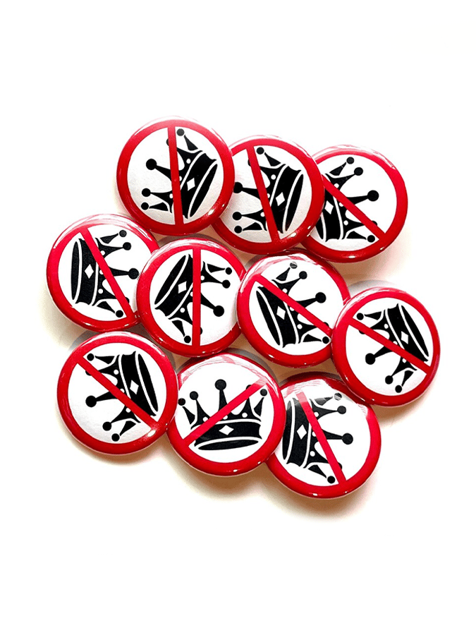 🔥Buy 3 Get 15% Off🔥Brooch Without King Motif