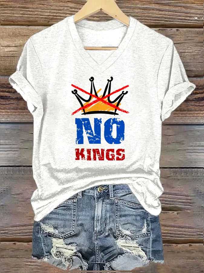 🔥Buy 3 Get 15% Off🔥V-Neck Retro No Kings Print T-Shirt