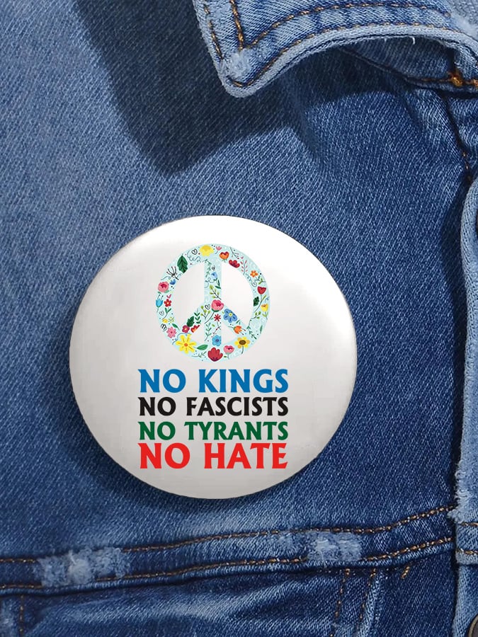 🔥Buy 3 Get 15% Off🔥No Kings No Fascists Brooch