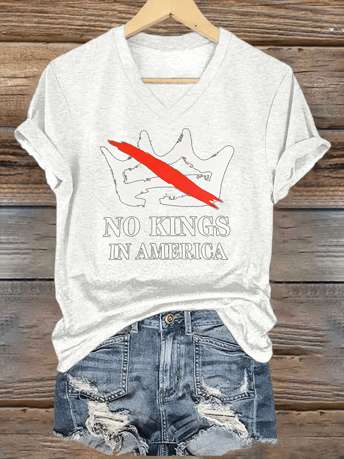 🔥Buy 3 Get 15% Off🔥V-neck Women's no kings in America Printed Casual T-Shirt