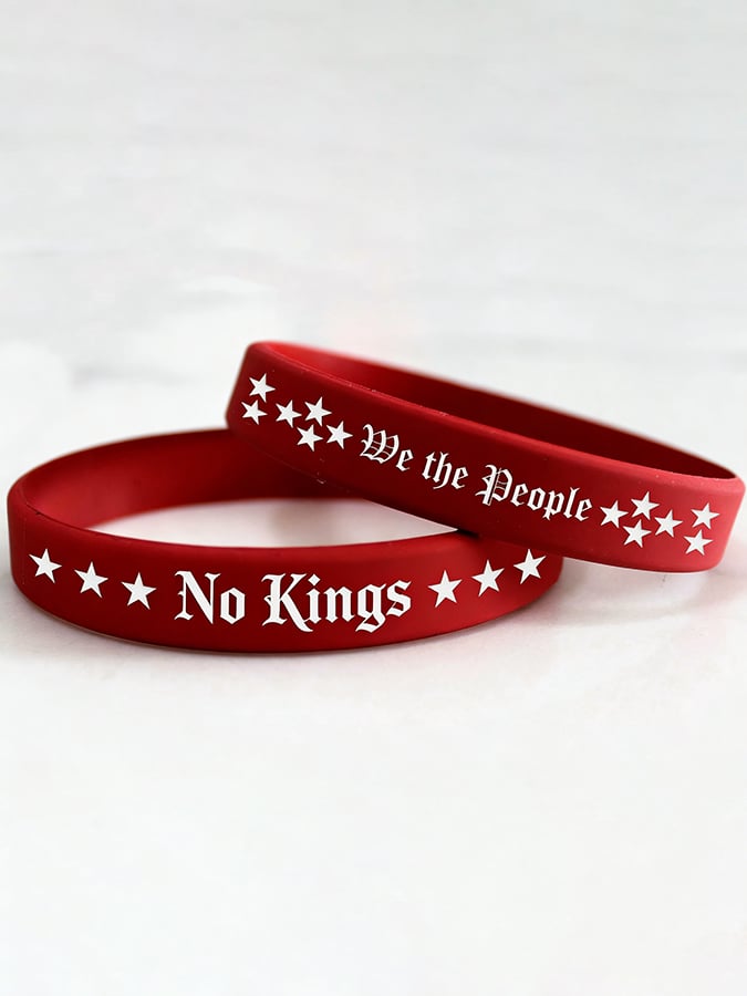 🔥Buy 3 Get 15% Off🔥We The People No Kings Silicone Bracelet